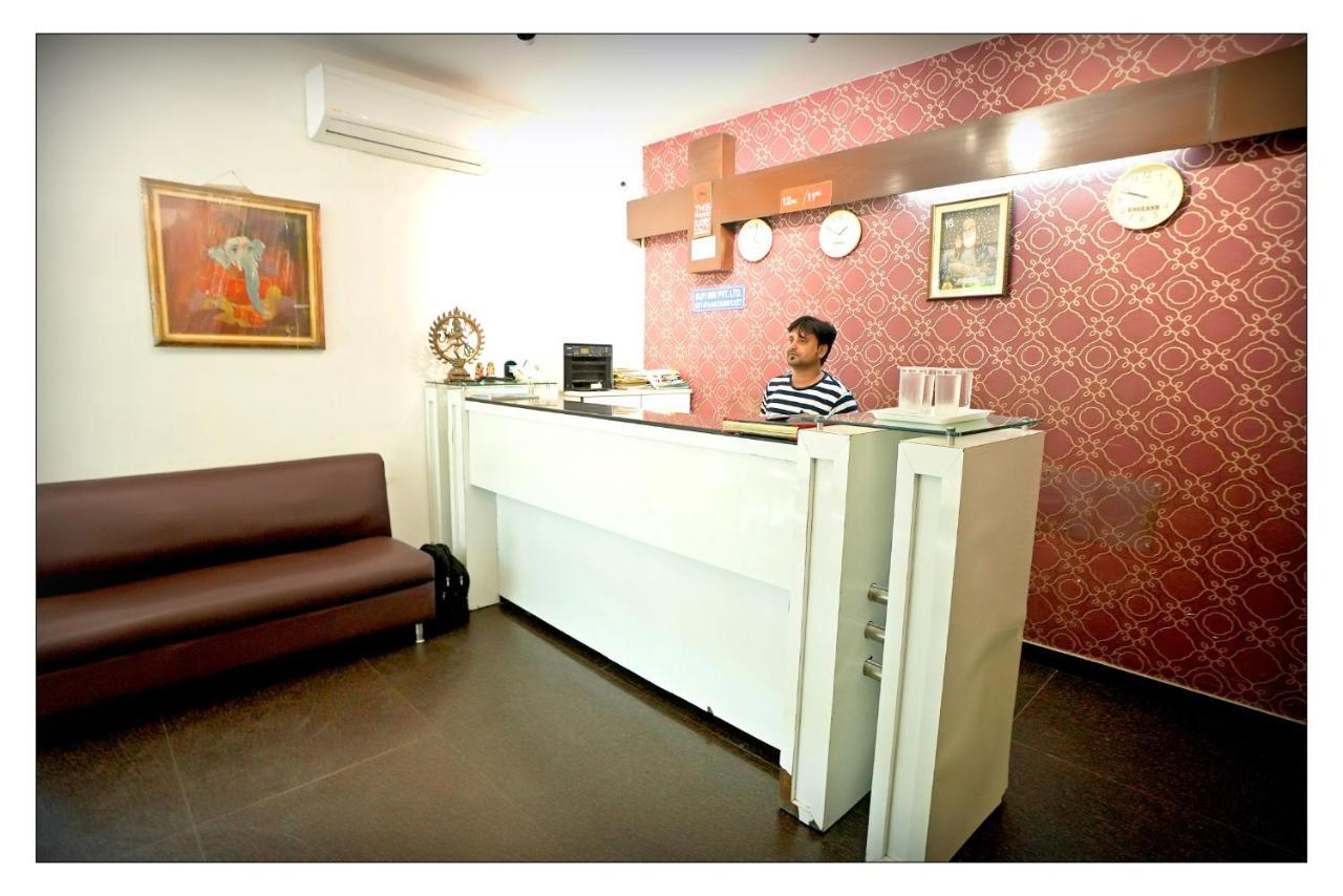 Hotel Oscar - Hauz Khas Νέο Δελχί Εξωτερικό φωτογραφία