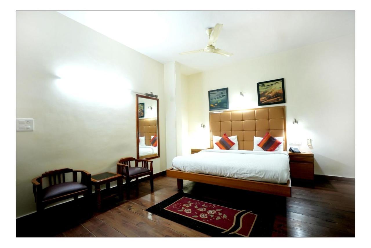 Hotel Oscar - Hauz Khas Νέο Δελχί Εξωτερικό φωτογραφία