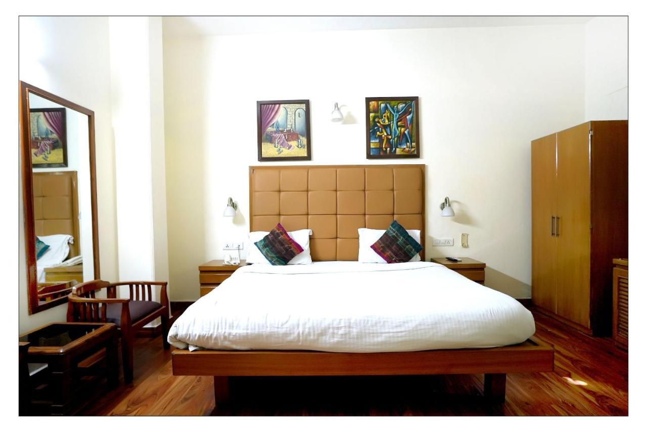 Hotel Oscar - Hauz Khas Νέο Δελχί Εξωτερικό φωτογραφία