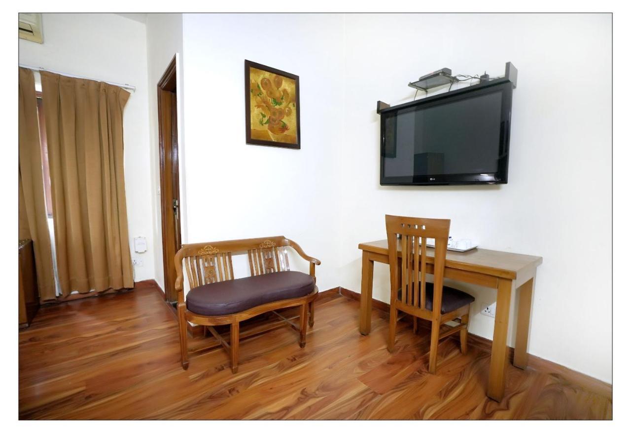 Hotel Oscar - Hauz Khas Νέο Δελχί Εξωτερικό φωτογραφία
