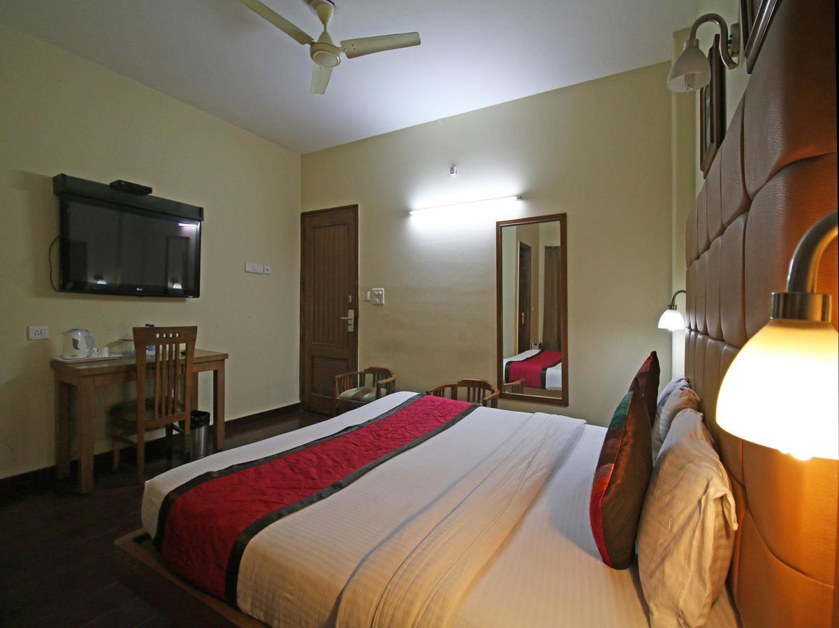 Hotel Oscar - Hauz Khas Νέο Δελχί Εξωτερικό φωτογραφία